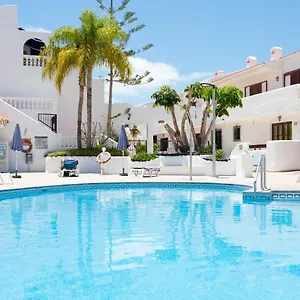  Apartment Port Royal Apartments, Heated Pool, Speed Wifi, Terrace